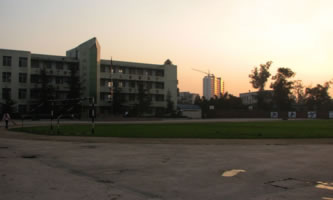 ĴʡI(y)߼(j)ЌW(xu)У