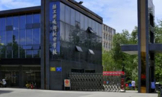 ˹I(y)ɶC(j)늌W(xu)У