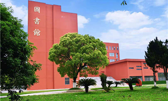 �ϲ��F·�����еȌ��I(y��)�W(xu��)У