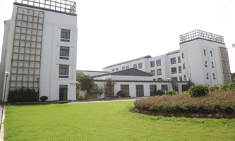 �Ϻ��������I(y��)���g(sh��)�W(xu��)У