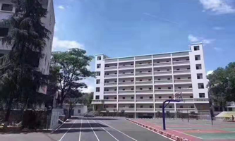 ��ˮ�����I(y��)�еȌ��I(y��)�W(xu��)У