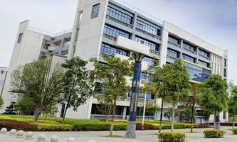 �V��ؔ(c��i)��(j��ng)�W(xu��)Ժ